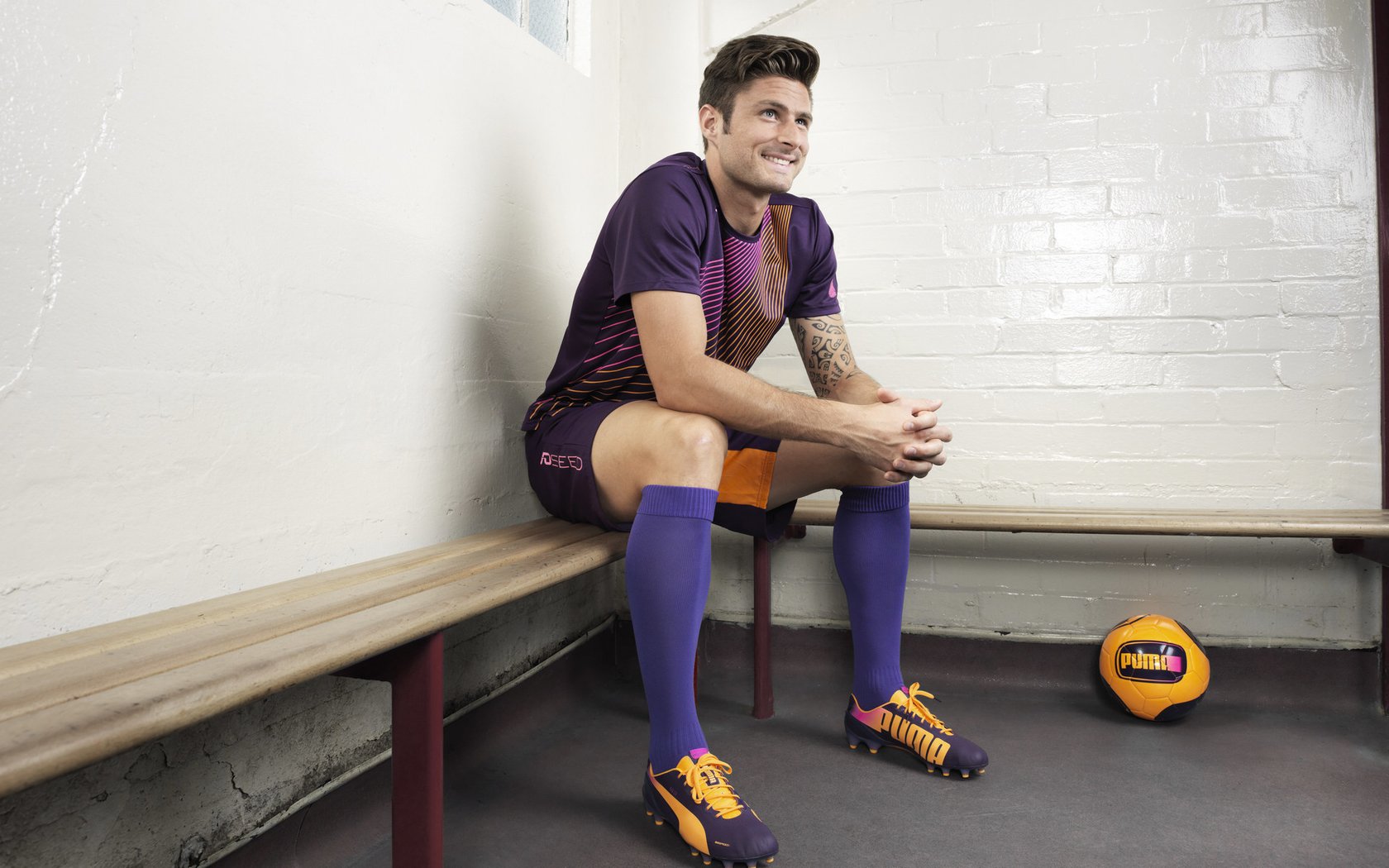 开云竞猜官网-《ApexLegends》天空城全新登场，战术革新引爆战场！