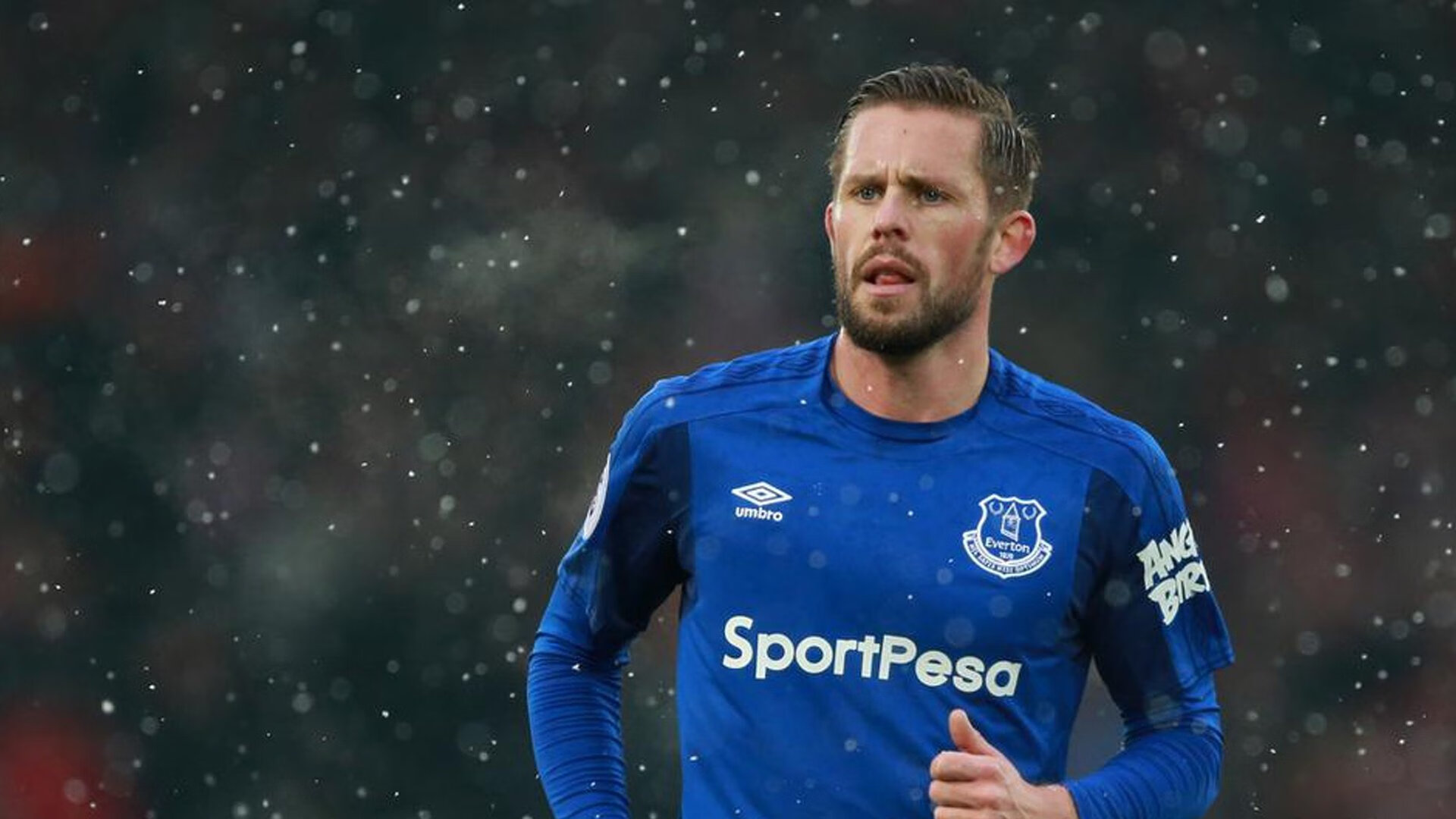 帕金斯为国家队赢得宝贵积分，帕金斯十佳球